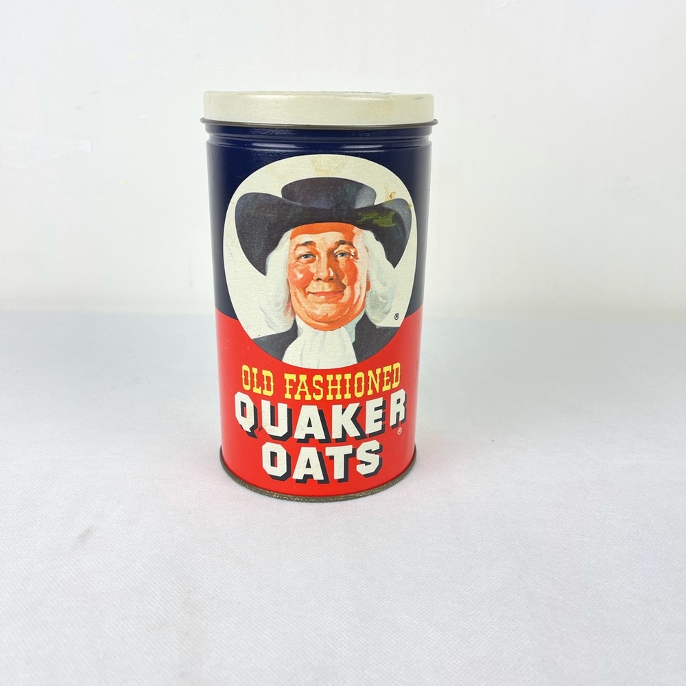 Vintage Old Fashioned Quaker Oats tin Can 1982